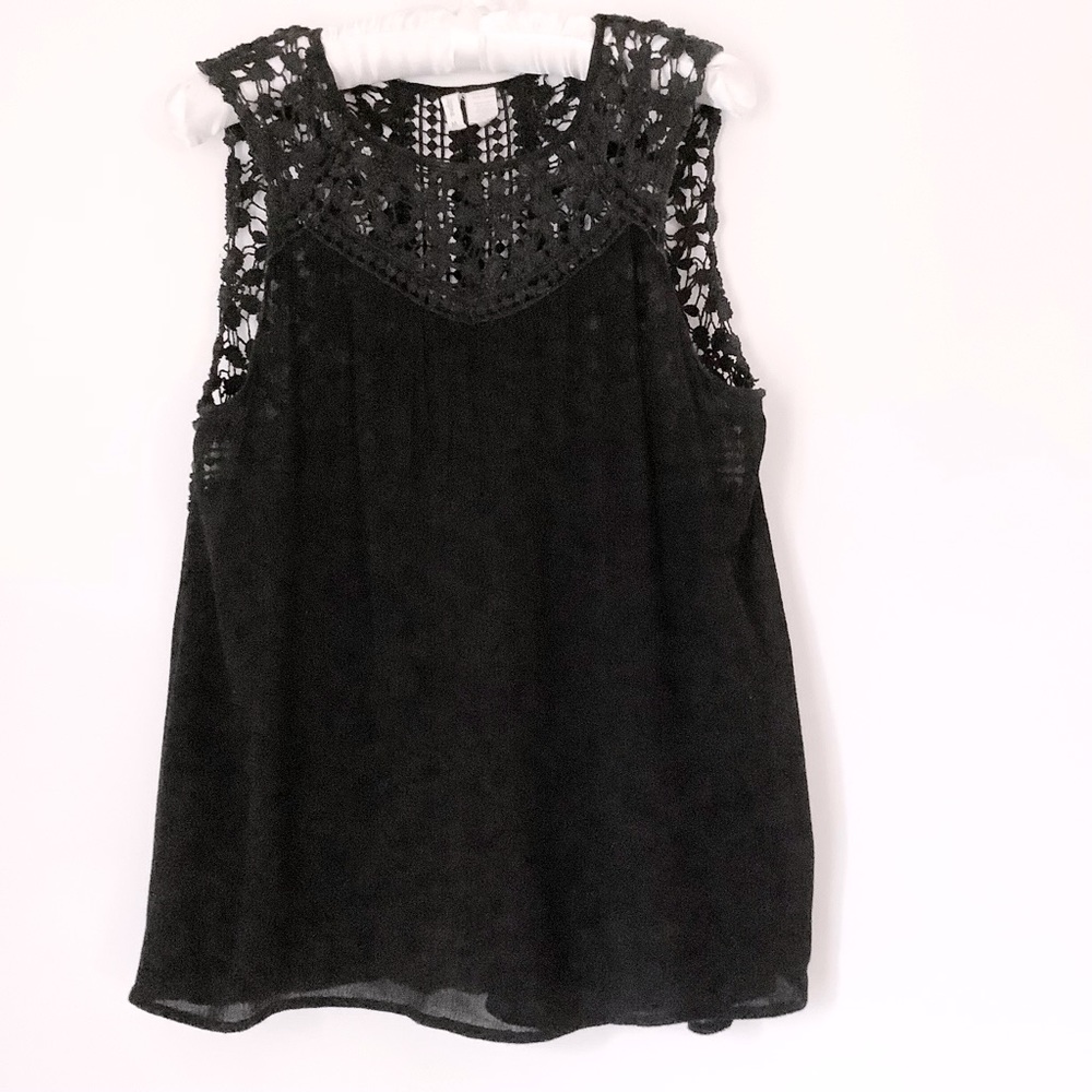 Japna black top with crochet. Size M